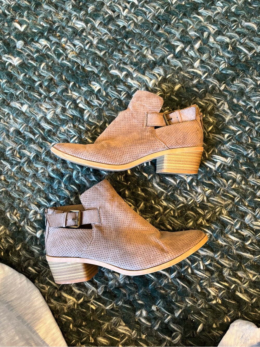 dv by dolce vita faux suede booties